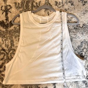 Lululemon White Cropped Relaxed Fit Tank Top Small